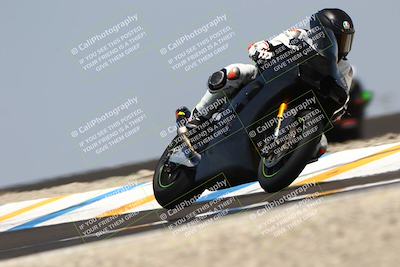 media/Jun-08-2025-TrackDaz (Sun) [[dc1ba13c79]]/A Group/12pm (Turn 2)/